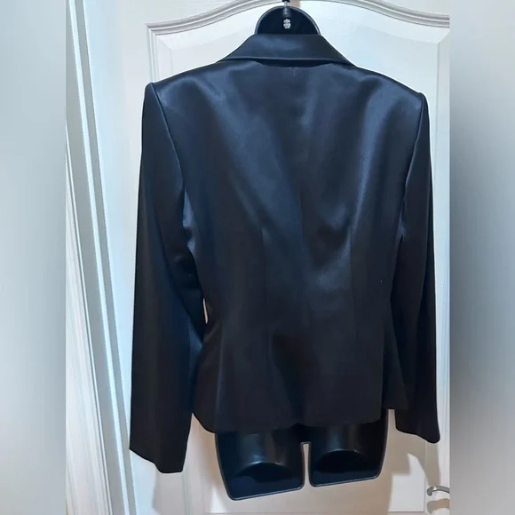Kay Unger Black Satin Blazer - Picture 3 of 4